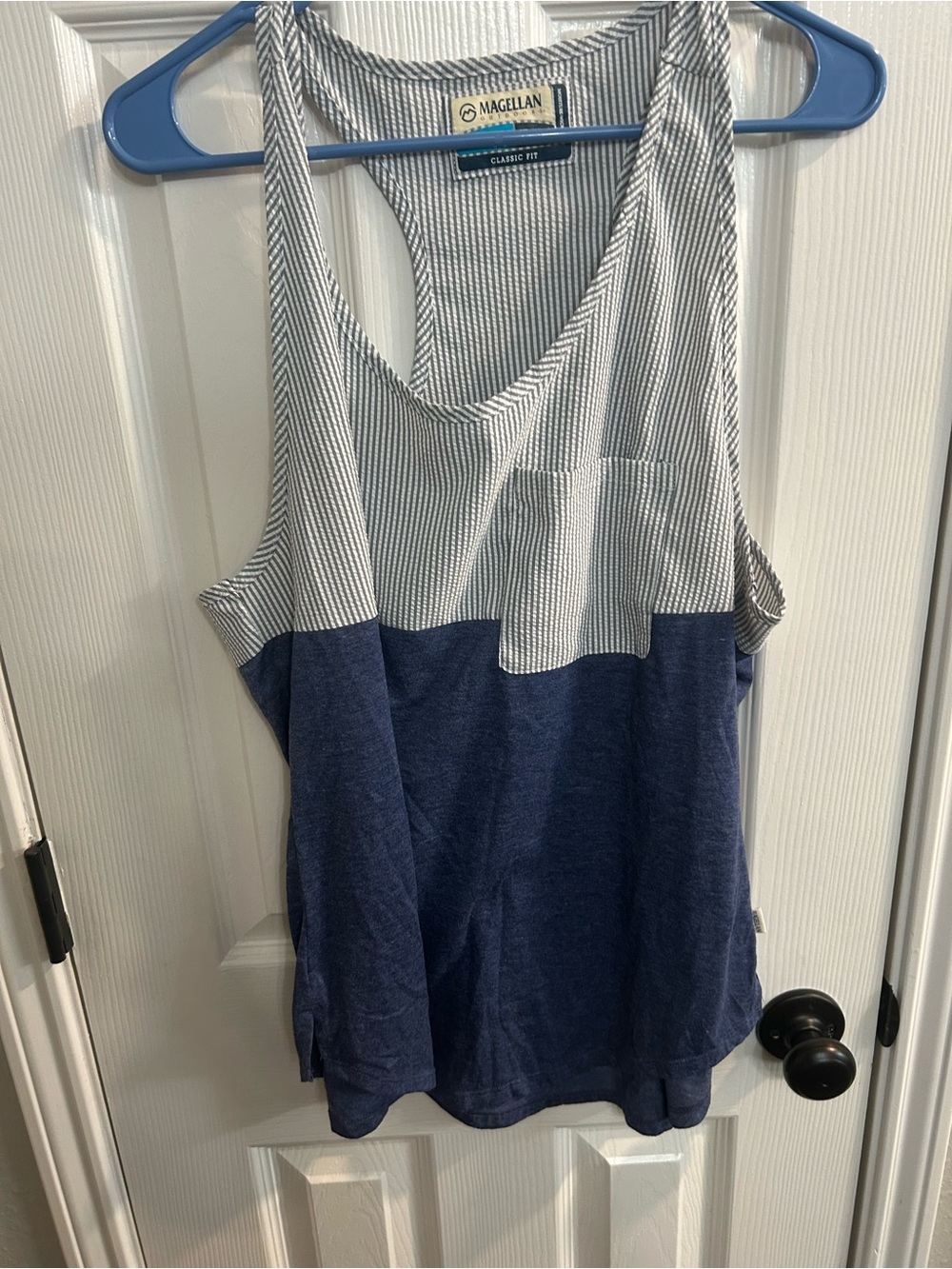 Magellan Outdoors Southern Summer seersucker tank top blue white stripe XL